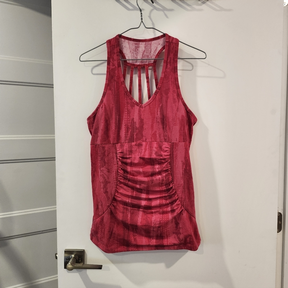 🔥 3/$25 🔥P2P 16.5" Marika Vibrant Pink Tank Top